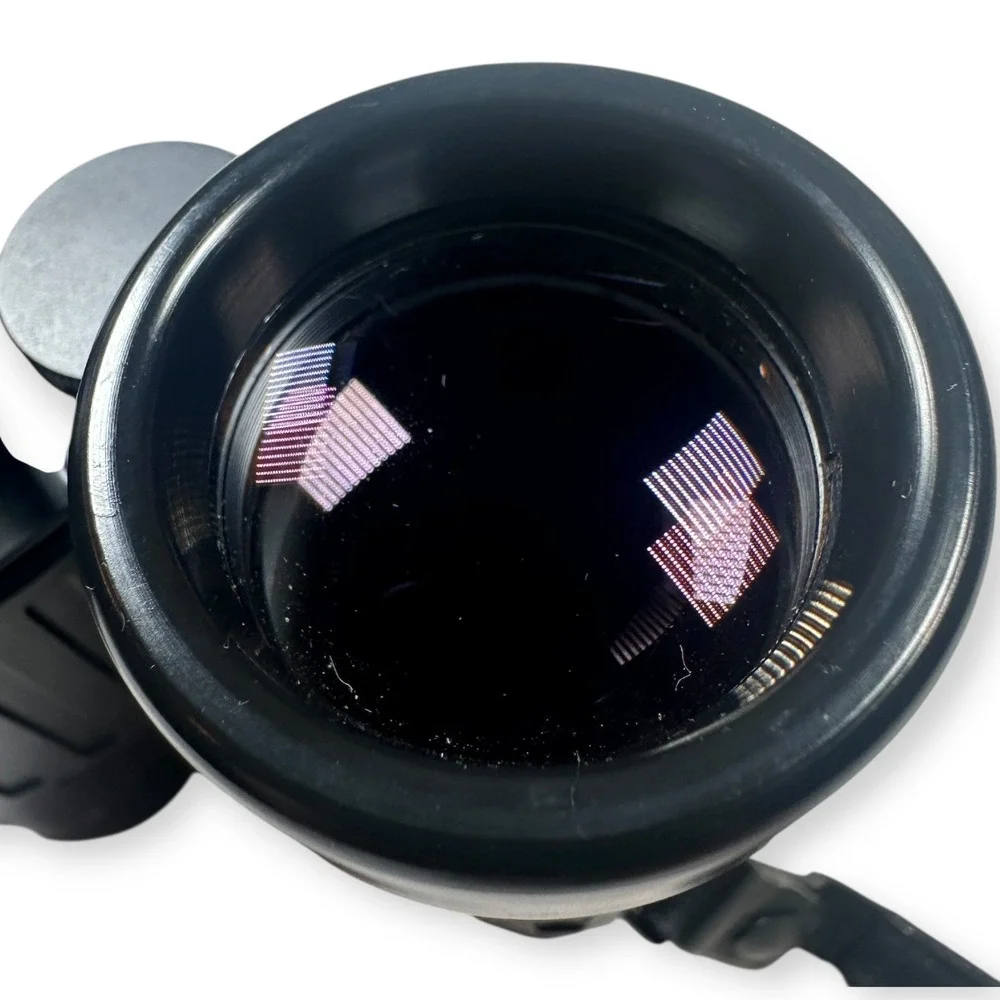 Leitz Trinovid Binoculars 8x32 BA SN 959452 with Aftermarket Case‎